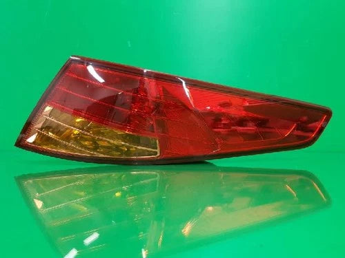 Right rear tail light assembly compatible with Kia Optima 2013, RH OEM 92402, 2T000