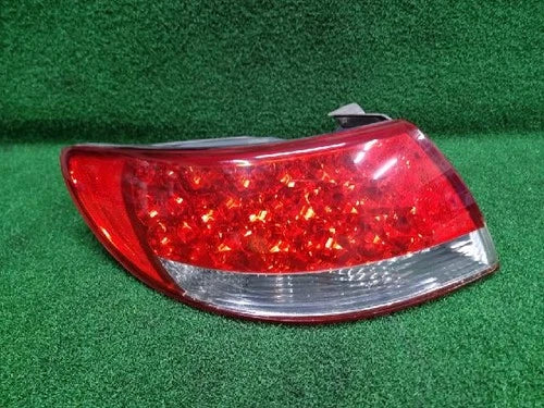 Rear combination tail light assembly (left) compatible with Hyundai Azera 2010, OEM 92401 3L002