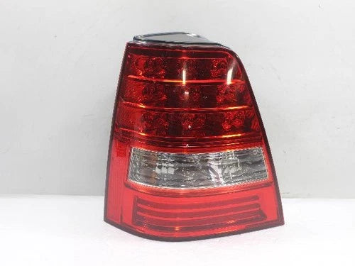 Left rear combination tail light compatible with Kia Sorento 2007, genuine OEM replacement part 92401 3E540
