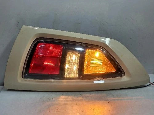 Used OEM Part - Tail light assembly compatible with Kia Soul 2010 (tail light assembly) OEM 924102K000