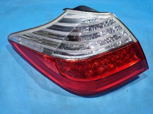 Left rear tail light assembly compatible with Hyundai Genesis Coupe 2010, genuine OEM replacement part 92401 3M060