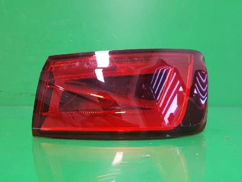 Used OEM Part - Rear tail light right LED for Audi A3 2015 (genuine OEM replacement part 8V5 945 096 A)