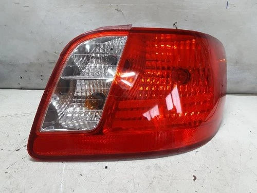 Used OEM Part - Combination Tail Light Assembly Kia RIO 2007 (right side/passenger side) OEM 92402 1G000