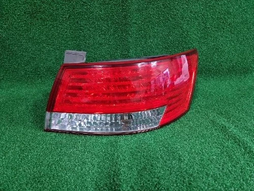 Right outer rear tail light assembly compatible with Hyundai NF 2008, genuine OEM replacement part 92402 3K540