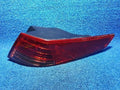 Right rear combination tail light assembly OEM 92402 2T000 compatible with Kia K5 2013