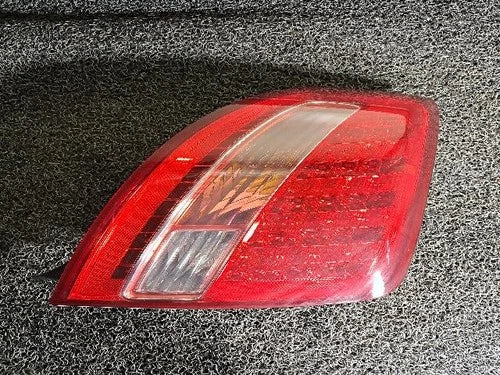 Right rear combination tail light assembly compatible with Kia GH330 2007, genuine OEM replacement part 92402 3F500