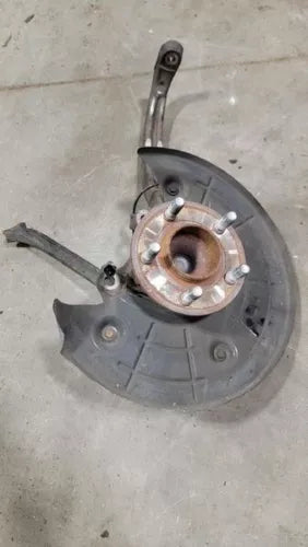 Refacción OEM usada OEM usada para 2012-2023 Dodge Charger Passenger RH Front Spindle Knuckle Assembly W/o - RH Passenger