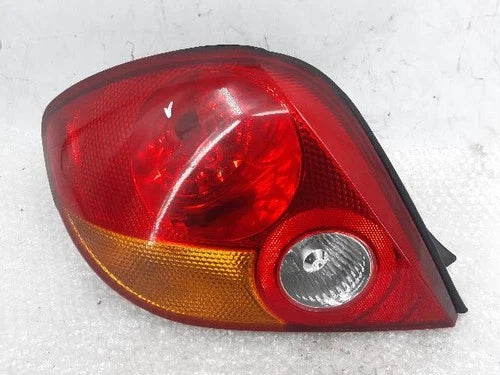 Rear combination tail light (left) compatible with Hyundai Elantra 2002, OEM 92401 2C000