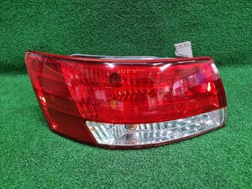 Left outer rear tail light assembly compatible with Hyundai NF 2006, genuine OEM replacement part 92401 3K400
