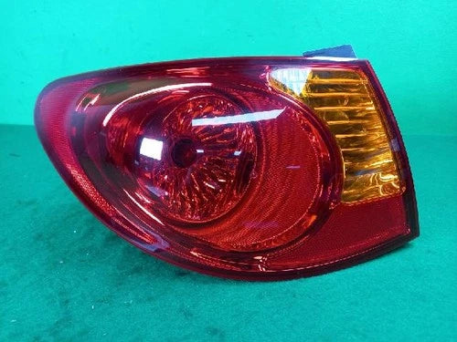 Left rear tail light assembly compatible with Hyundai Elantra 2007, genuine OEM replacement part 92401 2H000