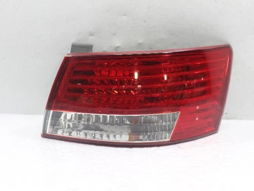 Right rear combination tail light assembly compatible with Hyundai NF 2009, genuine OEM replacement part 92402 3K540