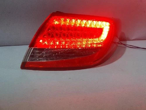 Conjunto de faro/calavera trasero derecho combinado OEM 92402 3L500 para Hyundai Azera 2010