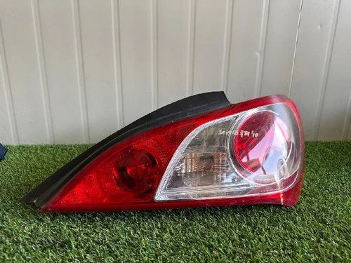 Conjunto de faro/calavera trasero izquierdo para Hyundai Genesis Coupe 2010, pieza original OEM 924012M000