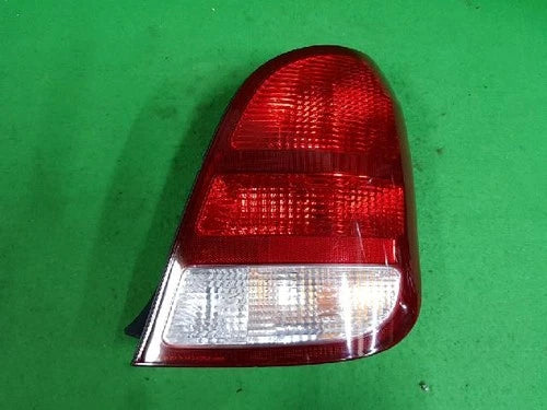 Kia Carens 2001 Right rear combination tail light assembly OEM 0K2C4 51150A