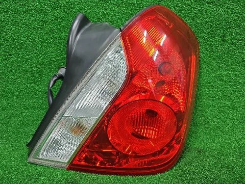 Rear combination tail light compatible with Renault Korea SM5 2008 (right side/passenger side) OEM 53802-527
