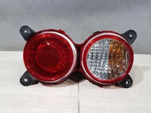 Right rear tail light assembly compatible with Kia K2500 2019, genuine OEM replacement part 924024E100