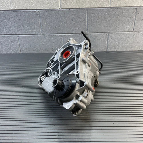 Used OEM Part - 2018-2022 BMW X3M F97 3.0L AWD Transfer Case CASE 30k Mil OEM