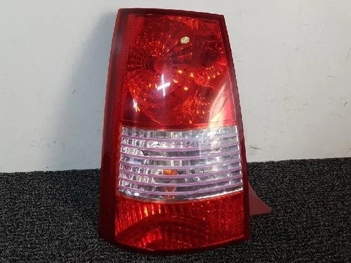 Left rear tail light assembly compatible with Kia Picanto 2004, genuine OEM replacement part 92401 07000