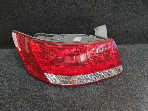 Left rear tail light assembly (combination) compatible with Hyundai NF 2008, genuine OEM replacement part 92401 3K000