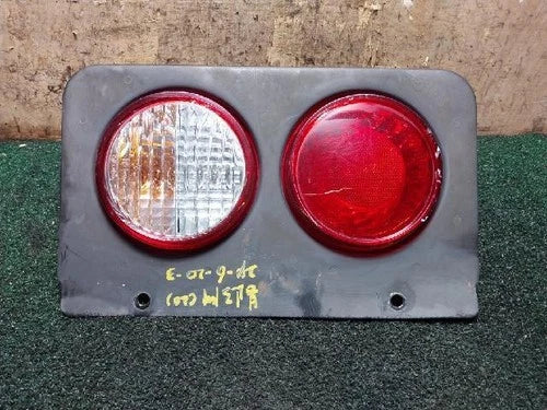 Right rear tail light assembly compatible with Kia K2500 2020, genuine OEM replacement part 924024E100