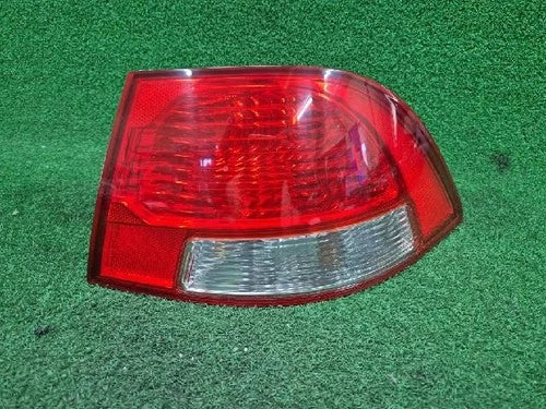 Conjunto de luz trasera / calavera Kia 2009 OEM 92402-2G6