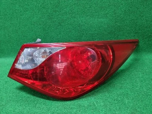 Right outer rear tail light assembly Hyundai LF 2016 OEM 92402 3S010