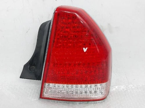 Rear combination tail light compatible with Hyundai Equus 2002 (right side/passenger side) OEM 220-16106