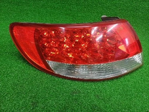Rear combination tail light compatible with Hyundai Azera 2006, genuine OEM replacement part 92401-3L0