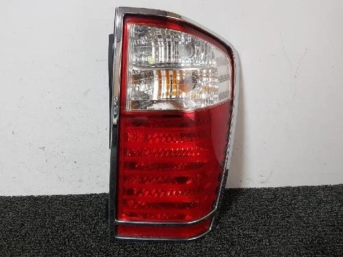 Conjunto de faro/calavera trasero derecho combinado para Kia Carnival 2006, pieza original OEM 92402 4D000