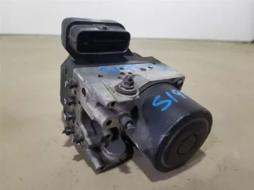 Bomba/Módulo ABS OEM usada - ABS Brake Module and Pump Assembly TOYOTA RAV-4 2004 2005