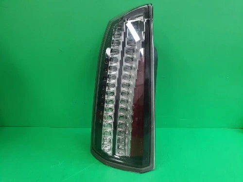 Left rear tail light assembly compatible with Cadillac STS 3.6 2006, genuine OEM replacement part 25754023
