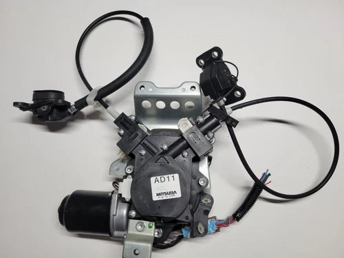 Refacción OEM Usada - Cables del motor de la puerta corrediza eléctrica del lado del pasajero derecho (OEM) para Honda Odyssey 2005-2010