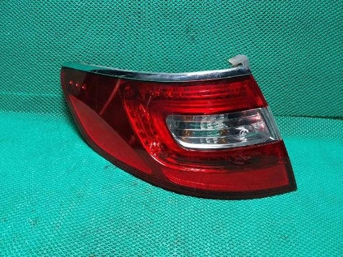 Left outer rear tail light assembly compatible with Hyundai Azera 2012, genuine OEM replacement part 924033V000