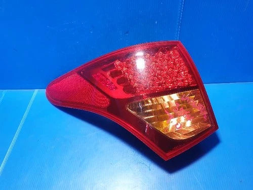Left outer rear tail light assembly compatible with Hyundai Veracruz 2007, genuine OEM replacement part 92401-3J100