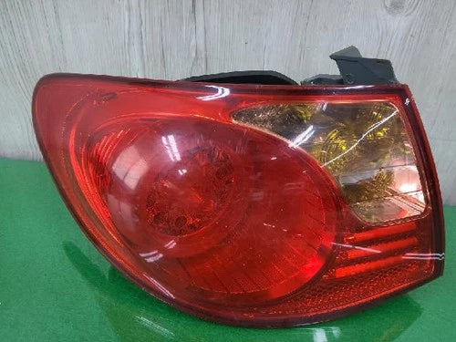 Rear combination tail light assembly (left) compatible with Hyundai Elantra 2011, genuine OEM replacement part 92401-2Q000