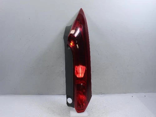 Luz trasera / calavera combinada Honda 2012 (lado del pasajero/derecho) OEM UH27HZT1WXY0