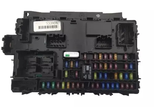 Refacción OEM Usada - Caja de fusibles multifunción Ford F-150 2011-2014, relé de alimentación DC3T-14B476-CB OEM