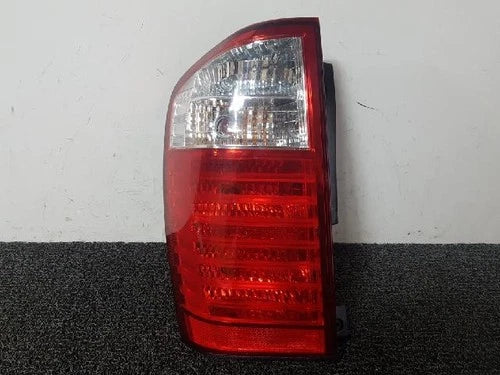 Conjunto de faro/calavera trasero izquierdo para Kia Carnival 2007, pieza original OEM 92401 4D000