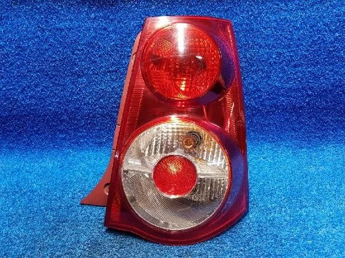 Right rear combination tail light assembly compatible with Kia Picanto 2008, genuine OEM replacement part 92402 07500