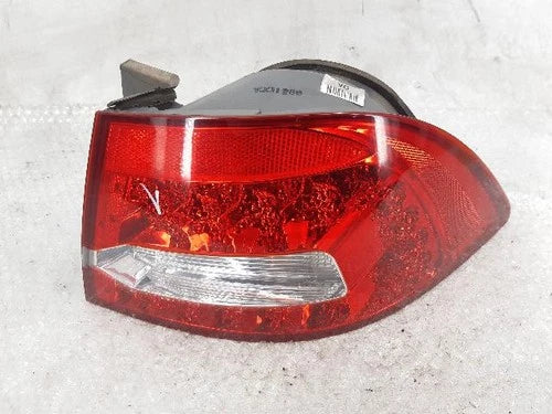 Kia Picanto 2010 Combination Tail Light right genuine OEM 92402 2G500