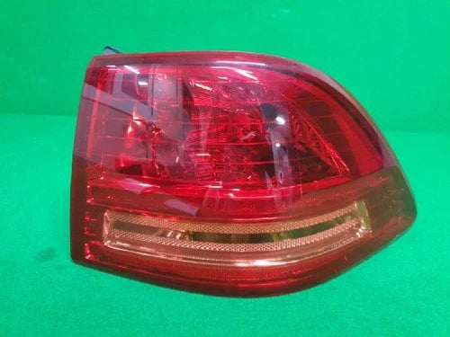 Conjunto de faro/calavera trasero combinado derecho Kia 2008 OEM 92402 2G007