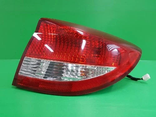 Conjunto de faro/calavera trasero derecho combinado para Kia 2002, pieza original OEM 92402FD000
