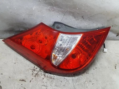 Left rear combination tail light assembly compatible with Hyundai Accent 2011, genuine OEM replacement part 92401 1R200