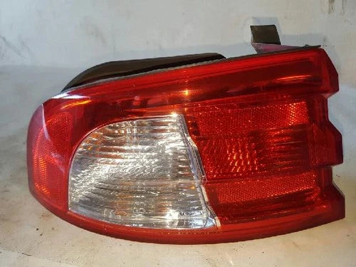 Kia Optima 2004 - Left rear combination tail light OEM 92411 3C070