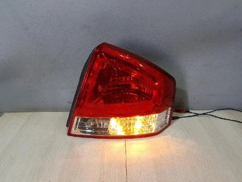 Conjunto de luz trasera / calavera combinada derecha para Kia 2008, pieza original OEM 924022F301