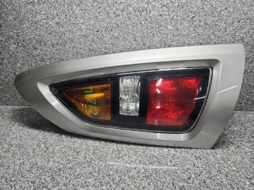 Used OEM Part - light assembly/tail lights rear combination compatible with Kia Soul 2009, genuine OEM replacement part 92410 2K000
