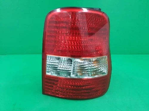 Right rear tail light assembly Kia OEM 1K53A 51150