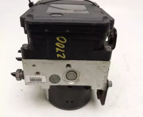Bomba/Módulo ABS OEM usada para 2012-2013 FORD FIESTA | FIESTA BRAKE ASSEMBLY