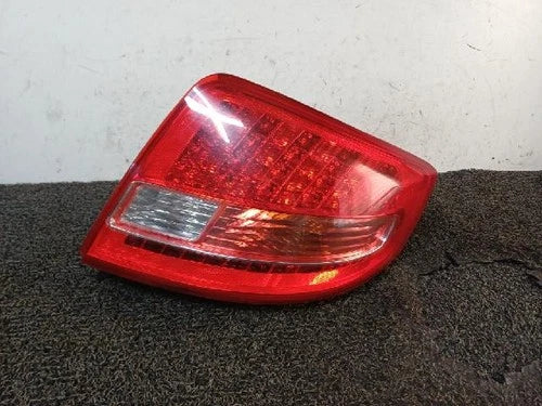 Left rear tail light assembly Kia Amanti 2007 OEM 92401-3F500