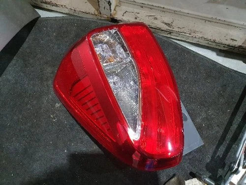 Left rear tail light assembly compatible with Kia Ray 2017, genuine OEM replacement part 92401 A3000